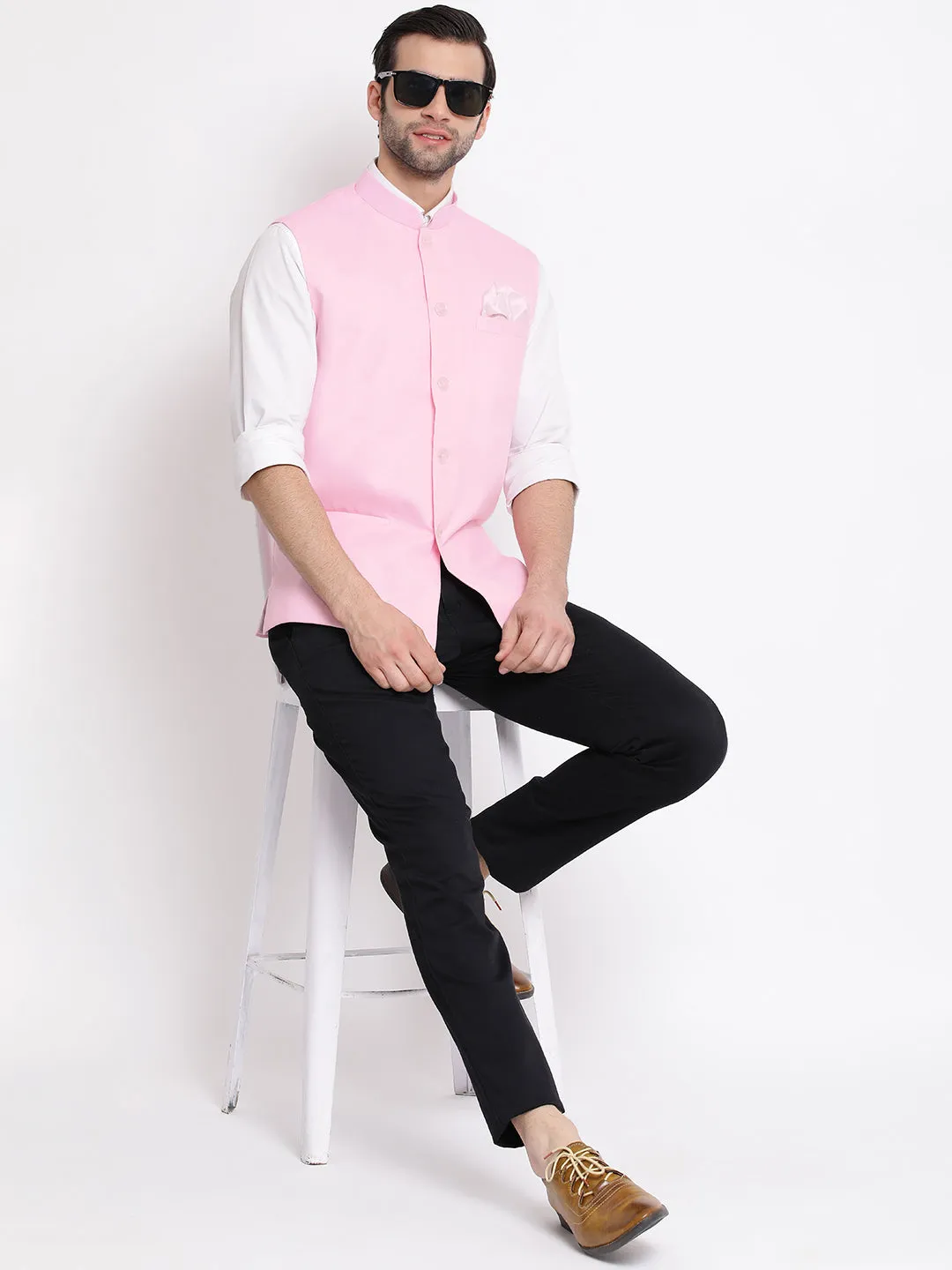 VASTRAMAY Men's Pink Solid Classic Royal Cotton Blend Nehru Jacket