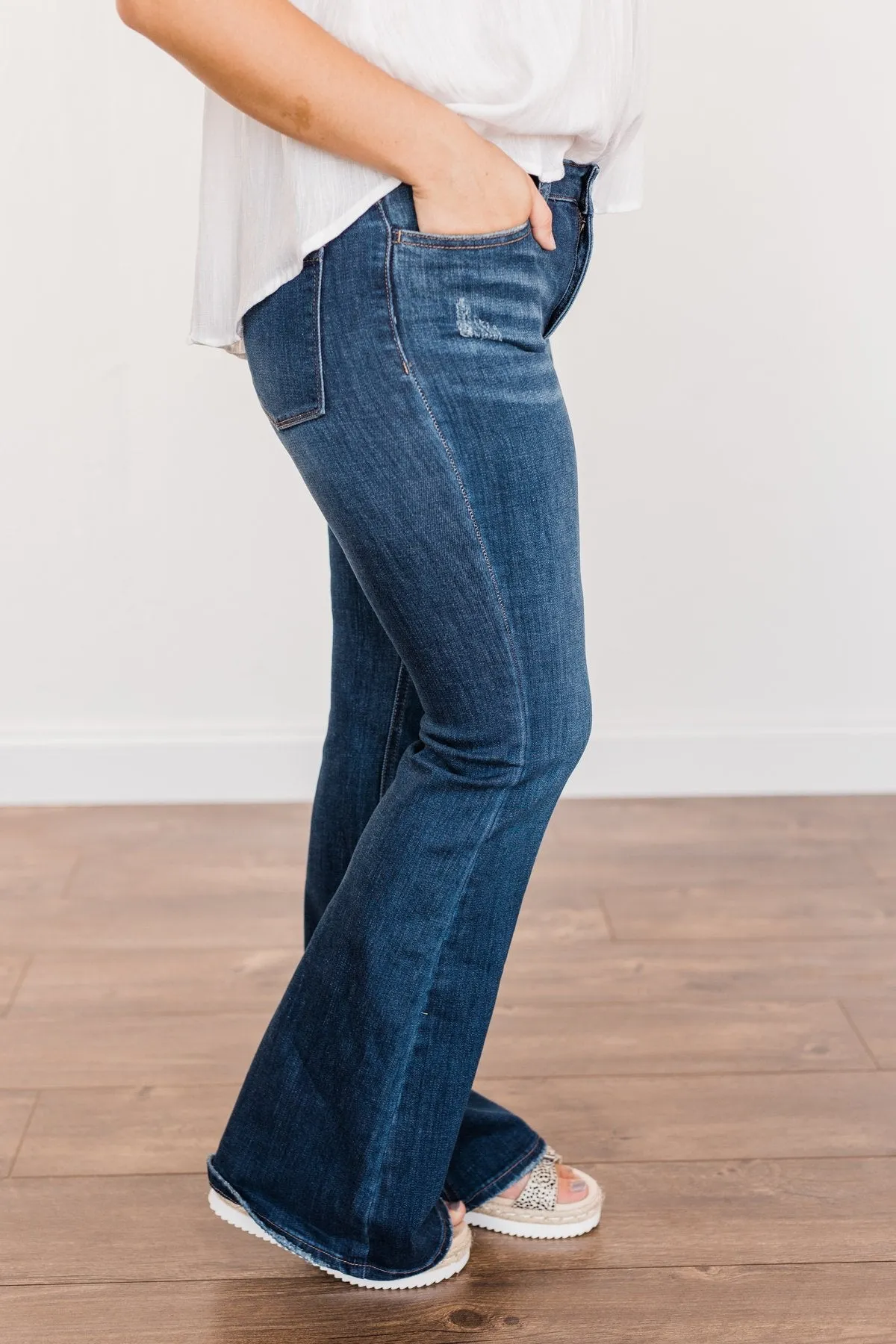 Vervet Mid-Rise Flare Jeans- Elizabeth Wash